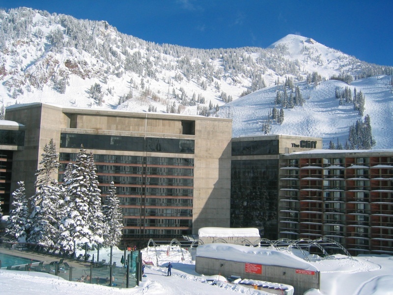 Snowbird Ski Vacation Packages and Deals - Lodging Options